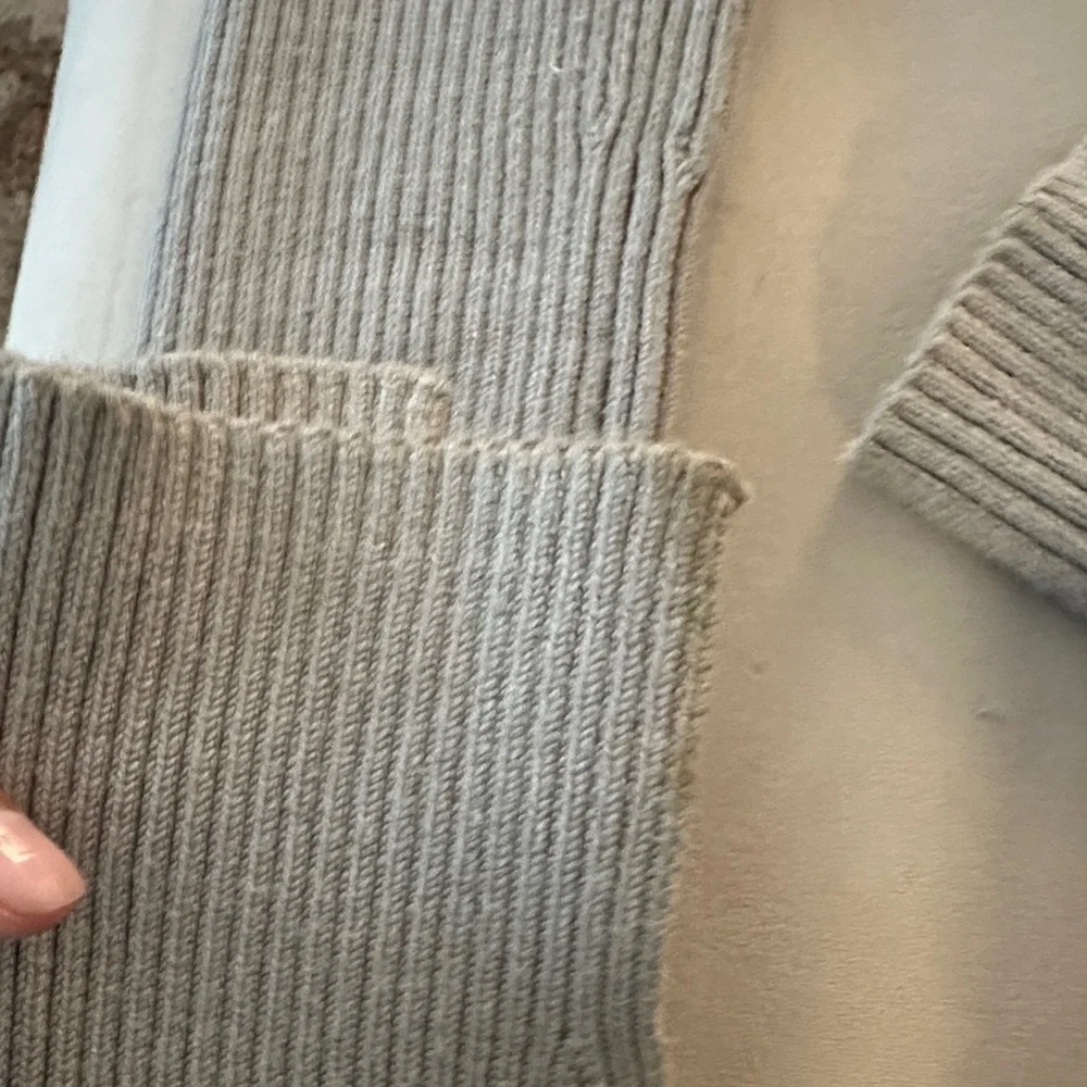 ZARA Light Gray Ribbed Crop Cardigan set - Picture 7 of 12